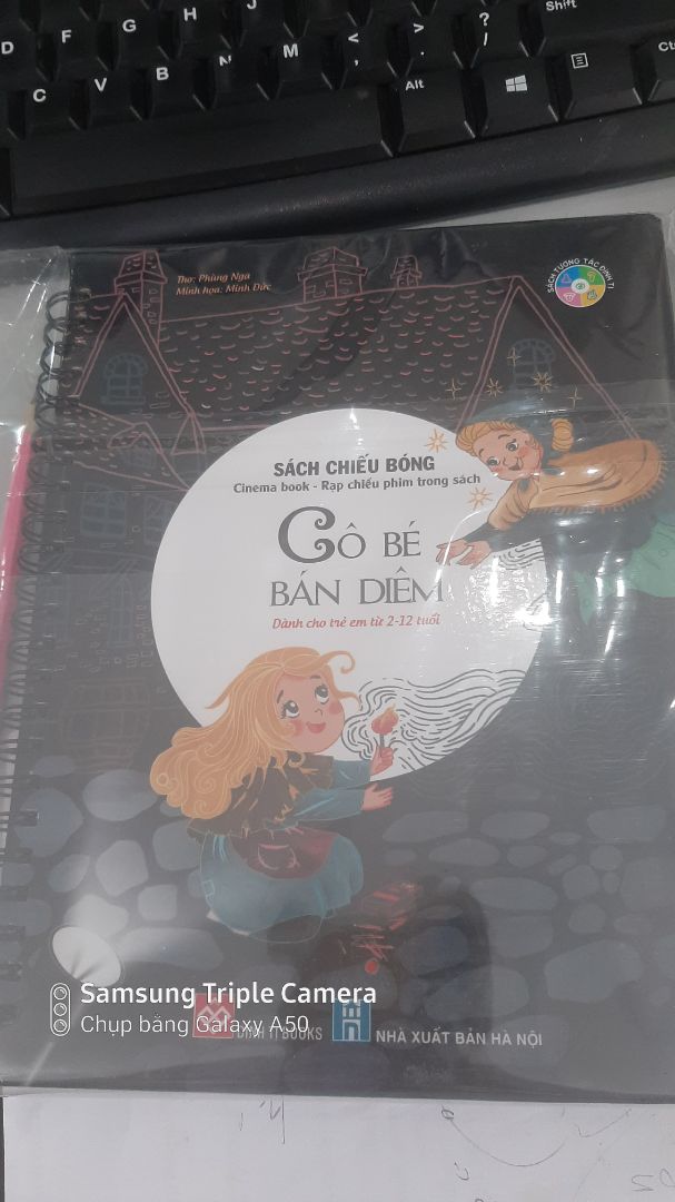 sách đẹp, cứng cáp, giao hàng nhanh,