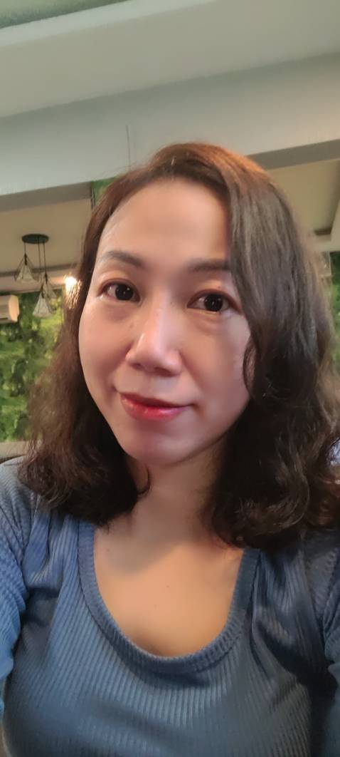 Hình ảnh là màu số 10. Tóc mình nền đen tuyền, chưa nhuộm lần nào, đây là lần đầu tự nhuộm, lên màu rất ưng. Sẽ ủng hộ lần sau. Hình ảnh là màu số 10. Tóc mình nền đen tuyền, chưa nhuộm lần nào, đây là lần đầu tự nhuộm, lên màu rất ưng. Sẽ ủng hộ lần sau.