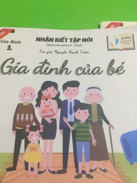 Sách hay, hình ảnh đẹp, phù hợp và cần thiết cho trẻ trong giai đoạn vàng. Các mẹ nên mua cho bé nhé