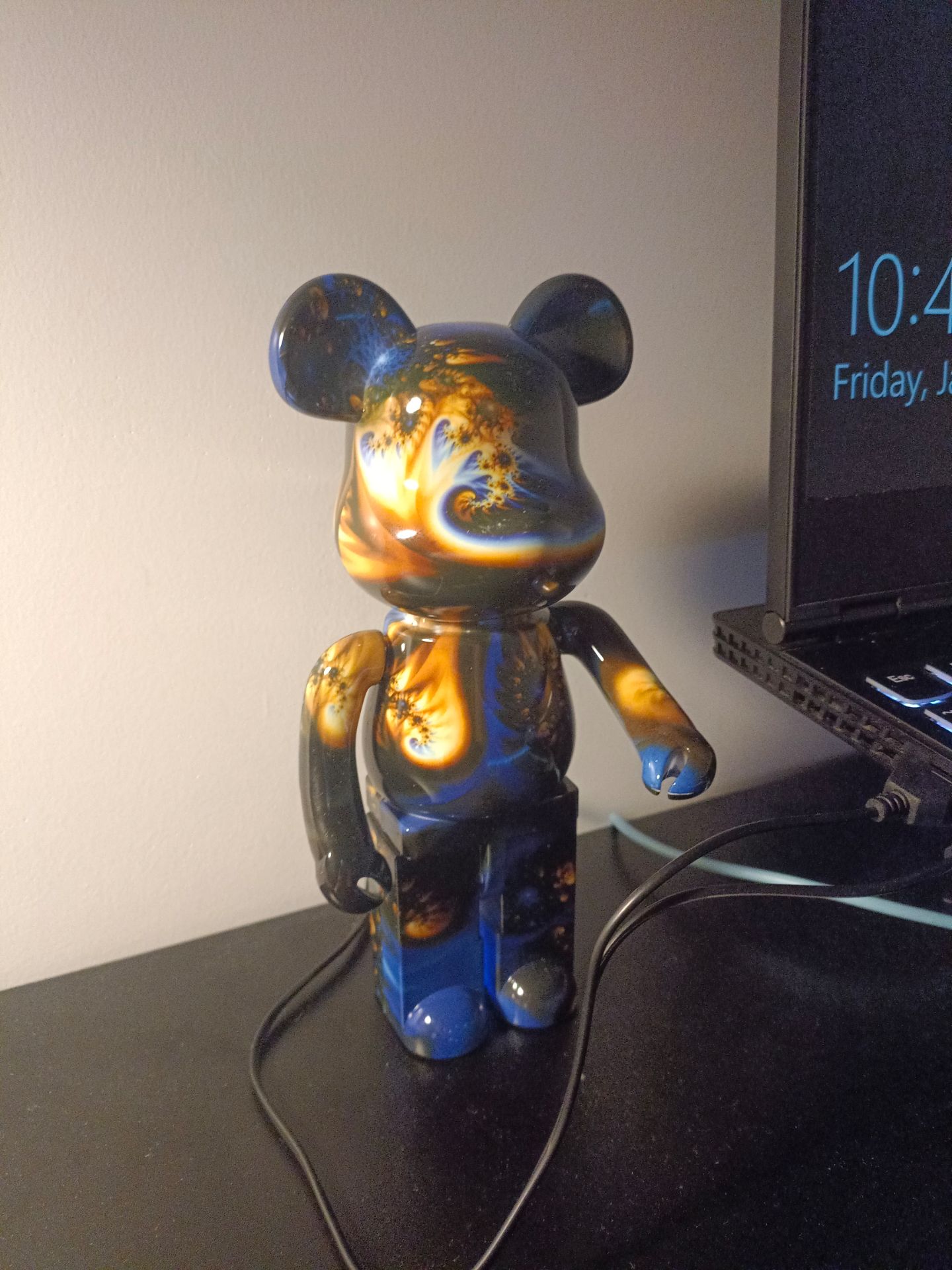 hàng đúng với mô tả, loa nghe rõ chất lượng ổn nhé!