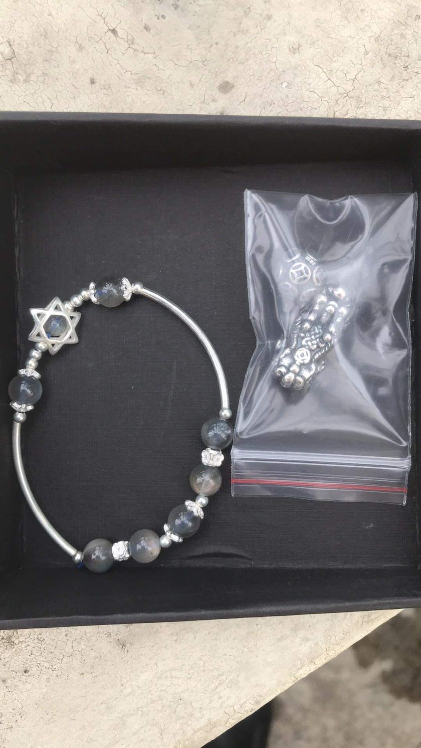 Sản phẩm giống quảng cáo, nhìn rất là ưng luôn ạ! Mùa dịch mà giao từ HCM ra có 1 tuần thôi mng ạ!