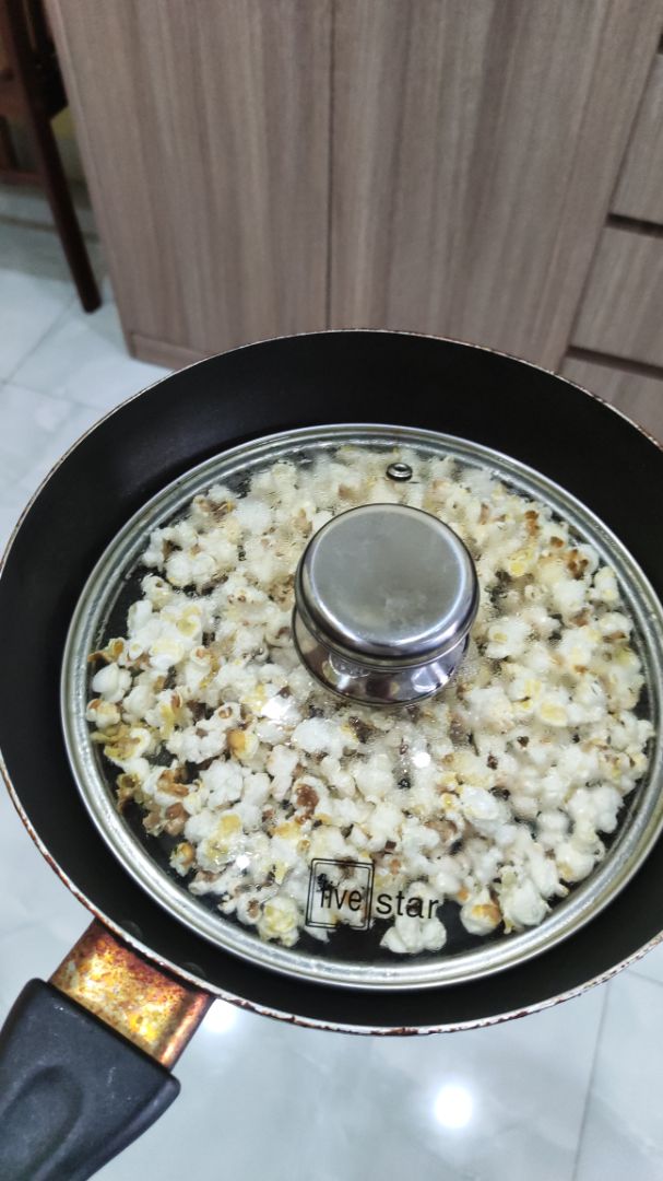 nổ hết, hạt hơi bé tí, nhưng ăn đc