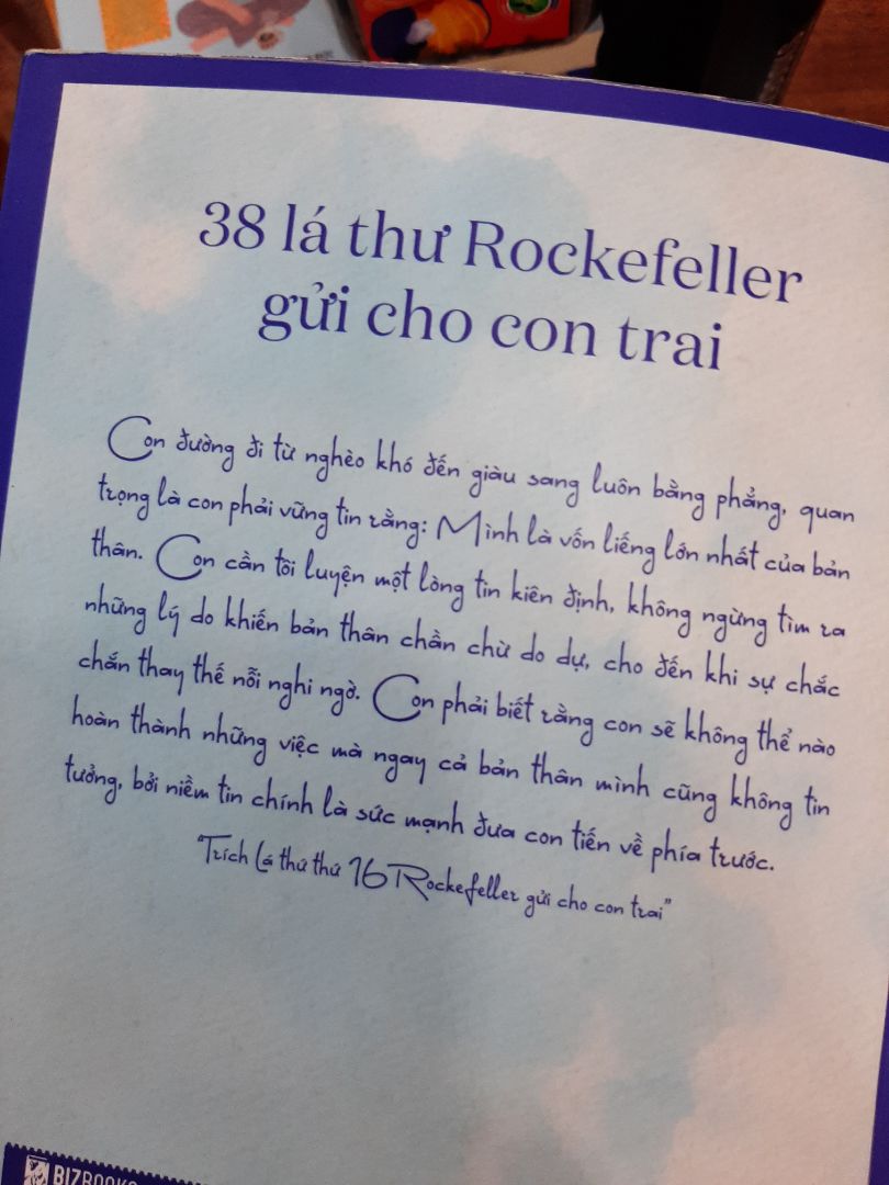 Giả và ngốc nghếch sẽ mang tới cho con tới vào lợi ích. Trên thực tế, hàm nghĩa của việc giả ngốc là họ thấp cái tôi, trở nên khiêm nhường, nói cách khác là che giấu sự khôn ngoan của con. Người càng thông minh thì càng cần giả ngốc, bởi giống như câu ngạn ngữ từ đã nói “Lúa càng nặng, hạt càng trĩu bông”.