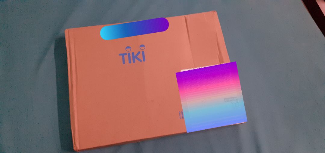 Đóng gói chắc chắn, sách không những rẻ mà còn có bookcare nữa nha, mình mua có 2 cuốn mà cho đóng gói cho mình cái hộp to quá, nhưng không sao, sách đẹp lắm, không bị méo cong chỗ nào cả, mình chưa đọc nên không biết thế nào, shipper dễ thương giao hàng đúng hẹn, shop phục vụ tốt, 5 sao nha 💯💯💯!!!!!