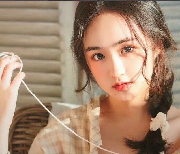 Ai đấy? 
Gọi xong nhắn tin cái gì đây?? 
Gọi lại thì k nói gì? 
Rảnh vừa thôi!!