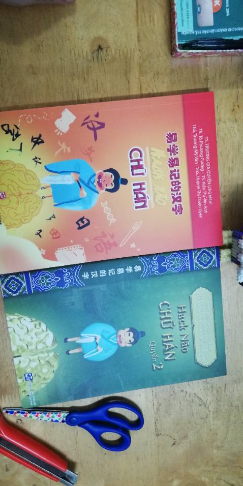 Đóng gói đẹp, cẩn thận, sách giúp dễ nhớ cách viết tiếng Trung