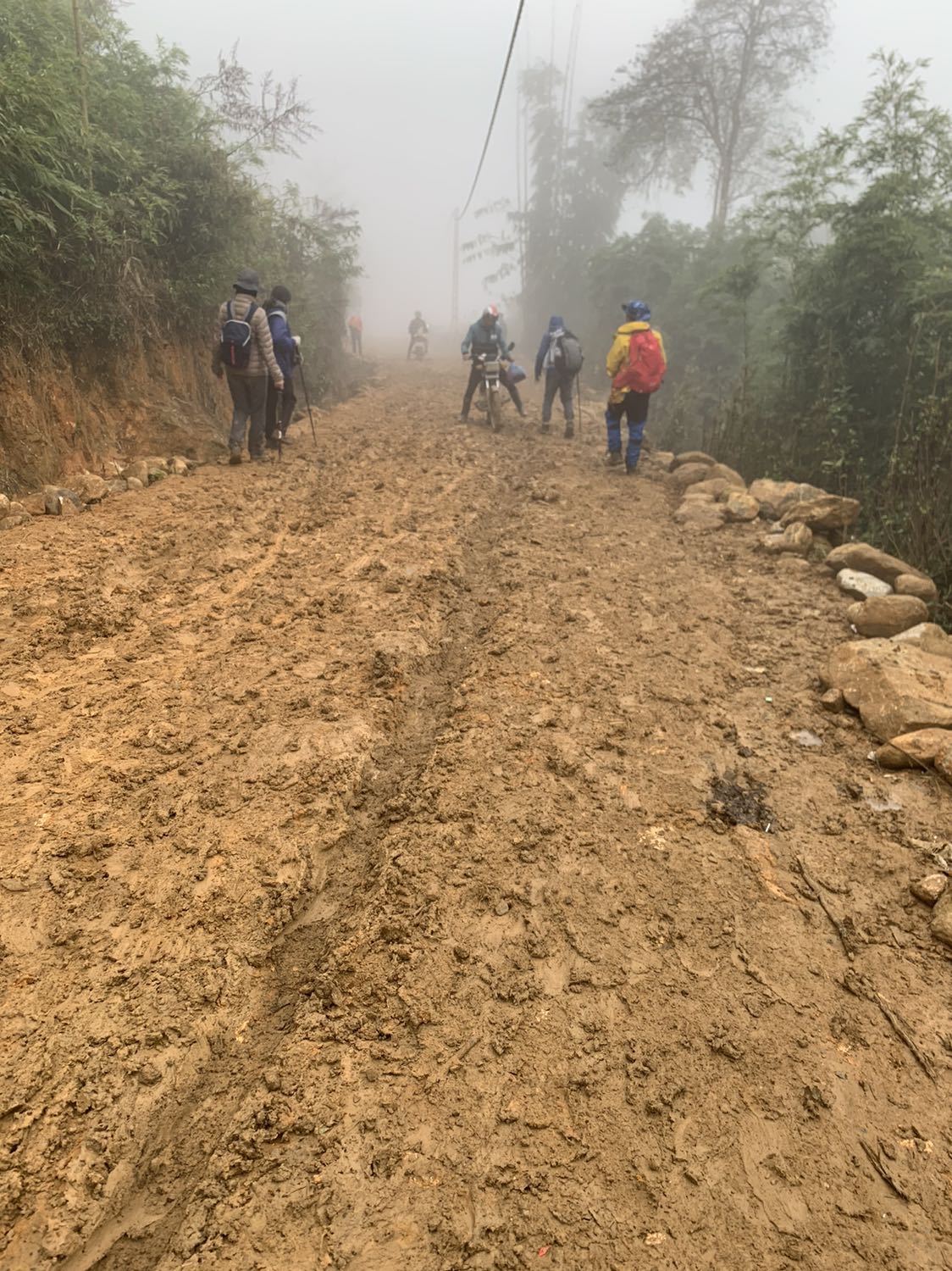 Nồi dùng ổn. Giao hàng nhanh. Không có ảnh chụp lại nên lấy tạm ảnh khác. So với mức giá thì nói chung là hài lòng