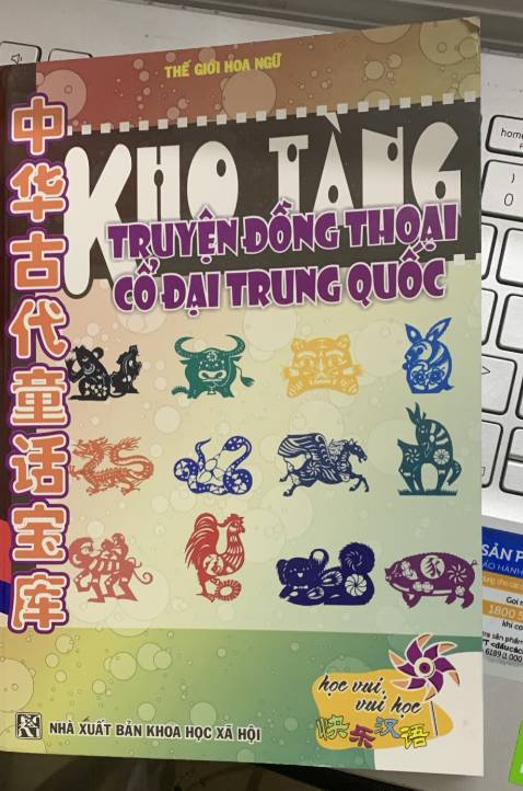 Đóng gói kỹ, giao hàng nhanh. Sách nội dung khá hay, nên mua! Chỉ có 1 vấn đề là anh shipper hối nhận hàng quá dù mình nhận điện thoại là lập tức phi ra lấy liền, chỉ tội mình ở chung cư nên đi xuống phải mất 5p!