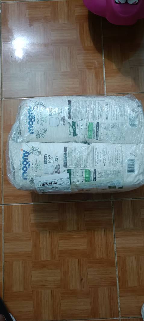 shop để khung giờ tặng quà mua đúng khung giờ nhưng k được tặng quà shop lại k hổ trợ chat để tư vấn đề nghị xem xét lại nếu không có quà thì không nên để ,mua đơn 599k được tặng ,