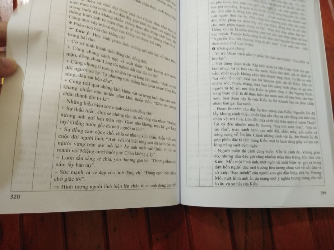 sách hay nhưng đến tranh 272 thì lại nhảy sang trang 305,đến hết trang 320 thì lại quay về trang 289 thiếu từ trang273 đến 288