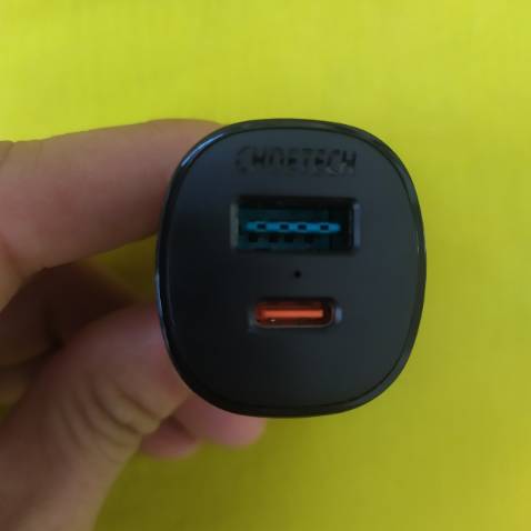 Củ sạc nhỏ gọn, mẫu mã đẹp, đã mua nhiều sản phẩm của shop này rồi rất ok.
Đang dịch bệnh nên rảnh ngồi săn hàng rẻ không ngờ chất lượng quá tốt :)