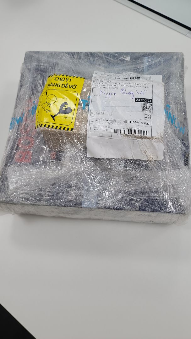 đóng gói quá tệ. móp, rách. Xứng đáng 1 sao Tiki Trading