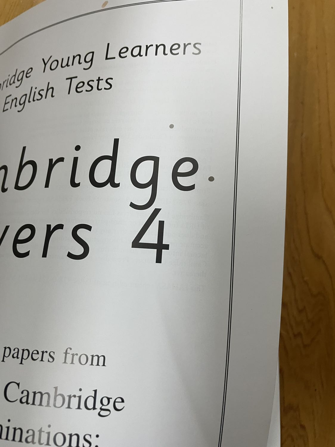tốc độ giao hàng 5* nhưng chất lượng sách 2*. Tiki giao sách để lâu bị mối mọt gì đó thủng lỗ chỗ. Hi vọng tiki sớm đổi hàng cho mình. Dạo gần đây mình đặt tiki bị thiếu hàng và lỗi hàng liên tục. Thật buồn