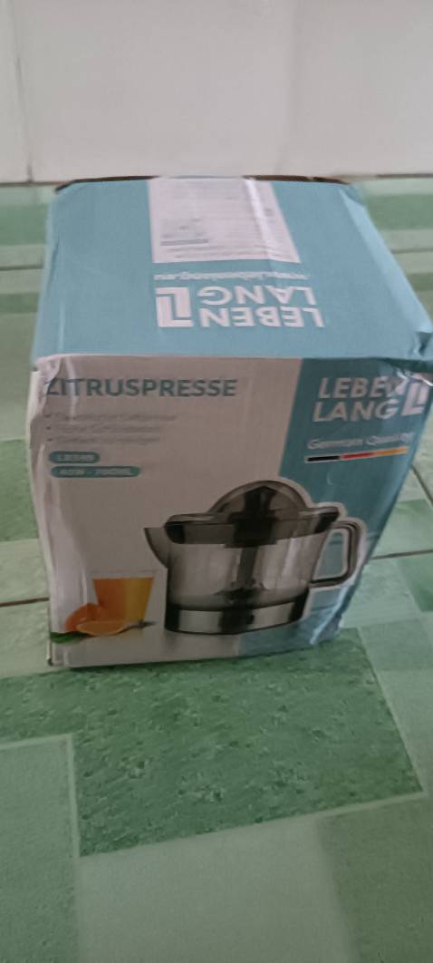 Móp hộp nhiều quá, không thẩm mỹ. Do nhà cung cấp hay vận chuyển thì không rõ. 2 sao!!!