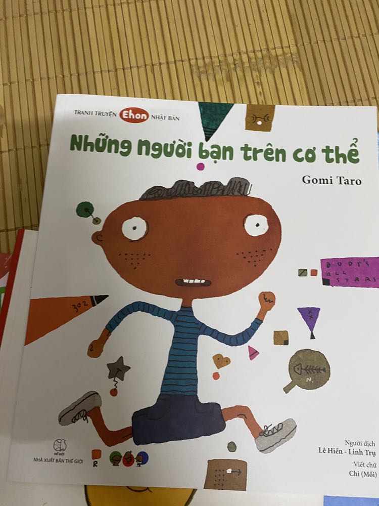 mua nhiều ehon bên khác rồi nhưng bên này có chất lượng tốt hơn hẳn, nội dung cũng sáng tạo hơn