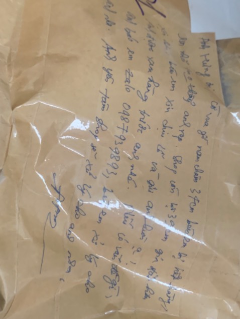 Bàn cờ đẹp. Quân cờ được hoàn thiện cao. 
Thêm nữa là chủ sốp rất nhiệt tình và tốt bụng, uy tín