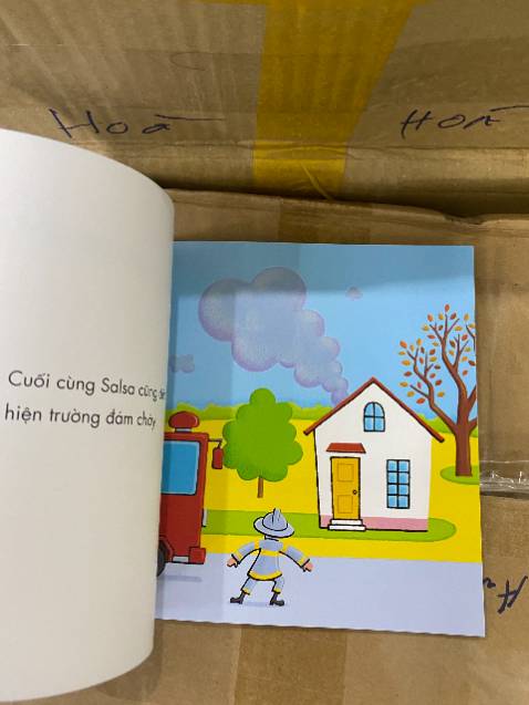 sách  rẻ với hay lắm nha đọc xong rồi mới quay lại review ạ, sách quá ok luôn nên mua ạ