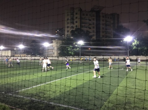 Dễ cài đặt . Phát tạm ổn . Ko mạnh cho lắm .