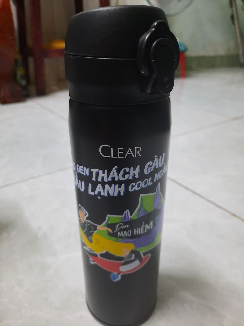 Sản phẩm có ngoại quan giống như mô tả, tiki đóng gói sản phẩm tốt, hàng mới date sử dụng tận năm 2024, chất lượng sản phẩm thì khỏi phải bàn, một thương hiệu đã quá quen thuộc với người tiêu dùng Việt, có sản phẩm khuyến mãi kèm theo, săn sales giá tốt. Tuy nhiên, tiki giao hàng quá lâu, nhu cầu sử dụng cấp bách không thể chờ đợi tiki được, tiki và các đối tác vận chuyển cần có giải pháp giao nhận tốt hơn nữa.