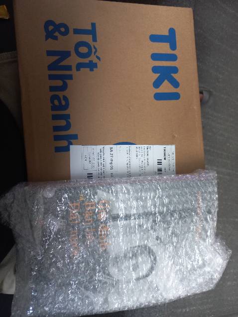 Sách hay, đóng gói cẩn thận, nhân viên giao hàng thân thiện