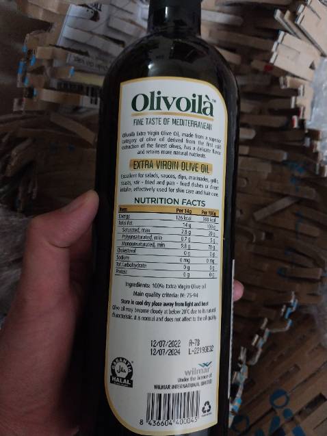 Hoàn hảo, đóng gói siêu cẩn thận, hàng mới, chất lượng, giá hợp lý, tặng kèm mì, toàn mua dầu olive trên tiki