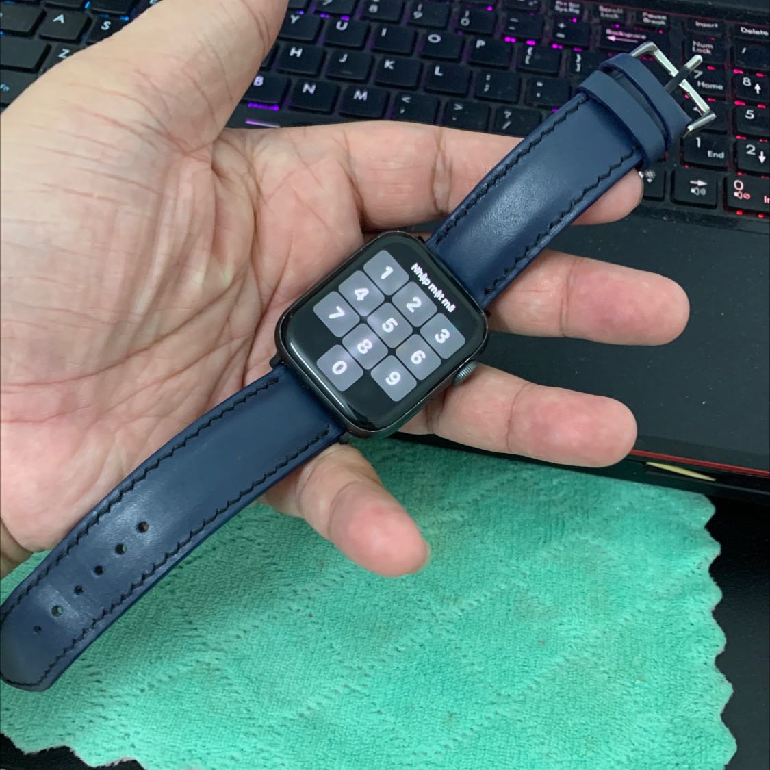 Dây đẹp nhưng hơi cứng 1 tý !