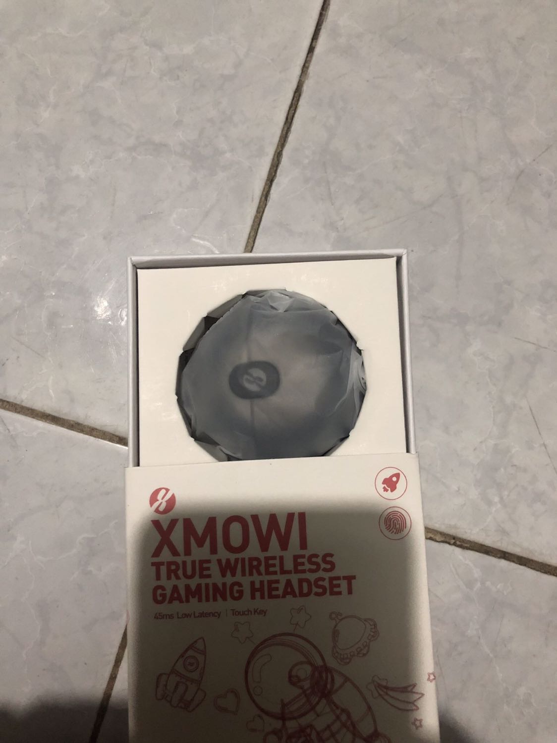 Hàng quá ok luôn. Đóng gói kĩ có chống sốc. Nghe êm tai hk bị chát. Sẽ ủng hộ típ.