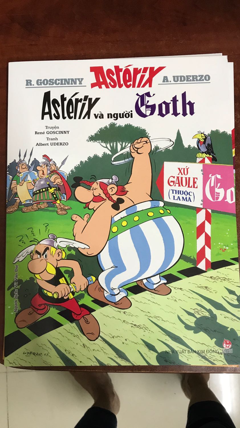 Truyện hay, mới, hình vẽ đẹp, sống động.
Đáng mua.