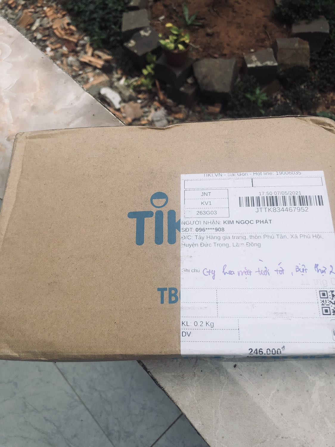 Bộ sách được đóng gói cẩn thận và giao sớm. Cám ơn các bạn đã giúp cho tủ sách gia đình của mình có thêm những quyển sách rất giá trị.