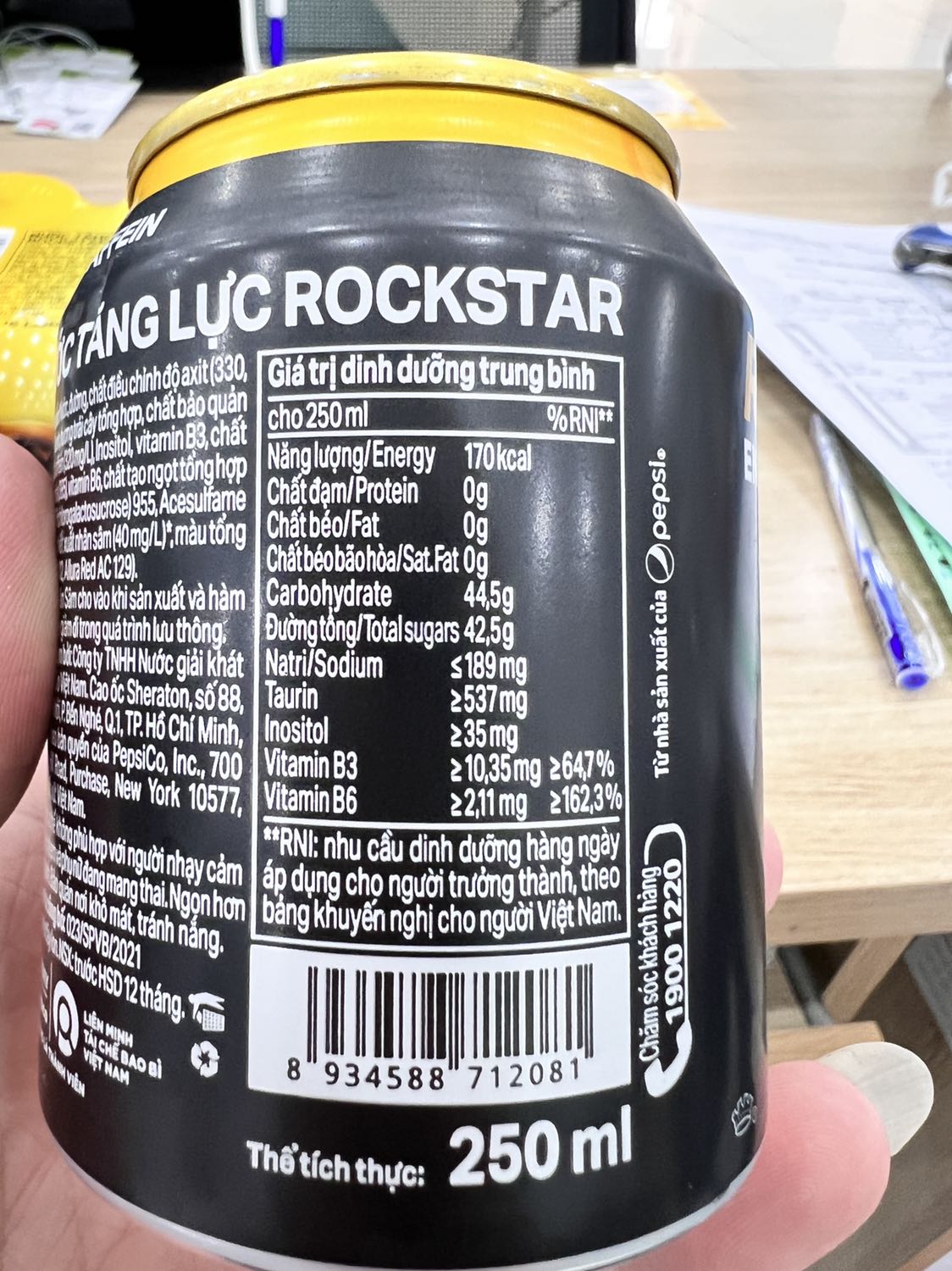 Giao nhanh, giá mềm, uống rất ngon, ngon hơn bò húc, cảm ơn tiki