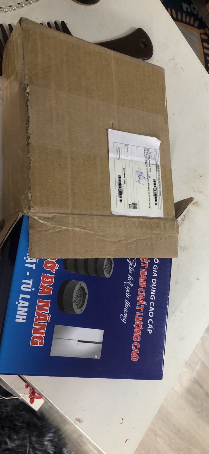 Sai sản phẩm ,ko đúng sản phẩm mình chọn ,quá tệ ,xem lại sản phẩm ,để ý vào