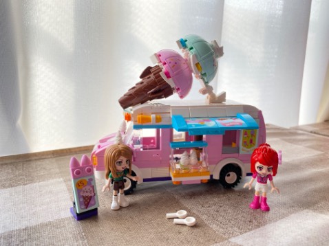 Sản phẩm rất dễ thương, màu sắc đẹp. Gửi hình bé nhà vừa ráp xong 🥰