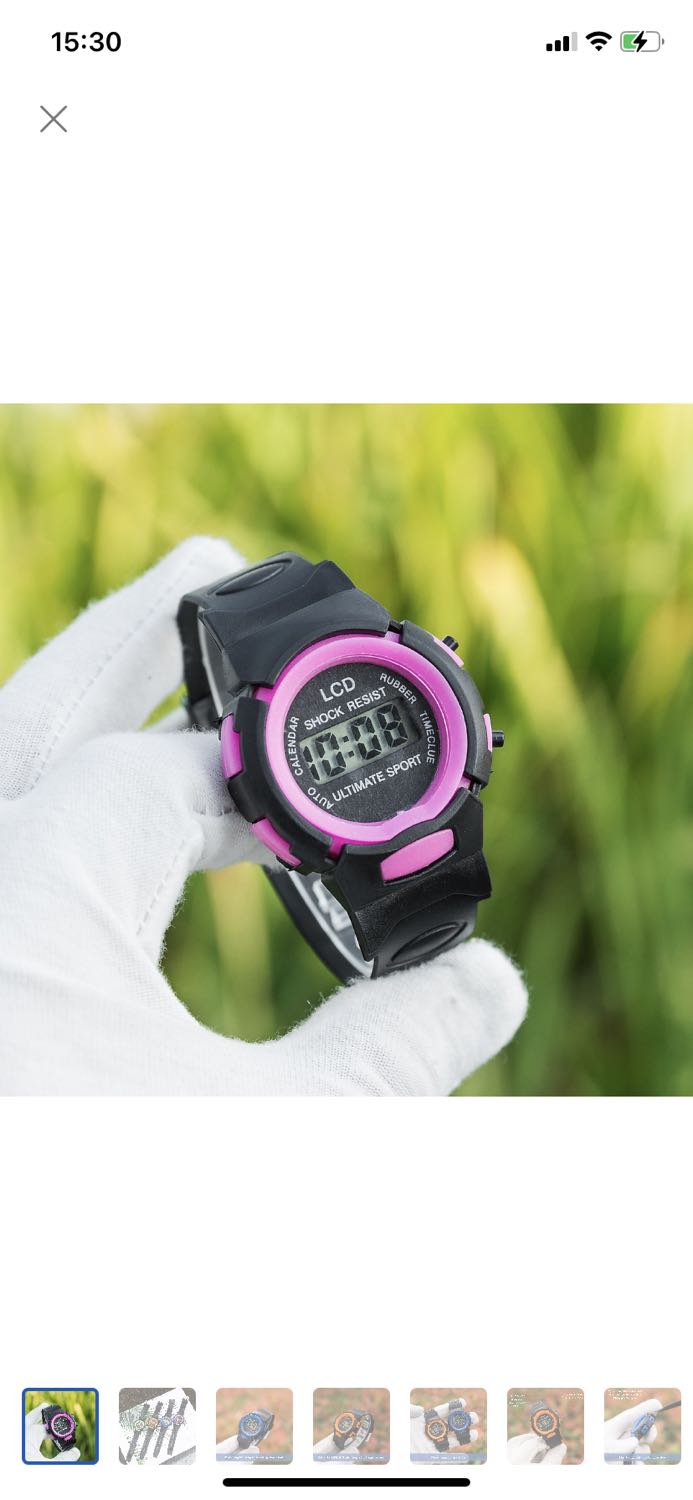 Tủ đẹp. Nhìn sang trọng hẳn. 
Lấy đỡ hình này vì đi ra ngoài nên kg chụp hình được