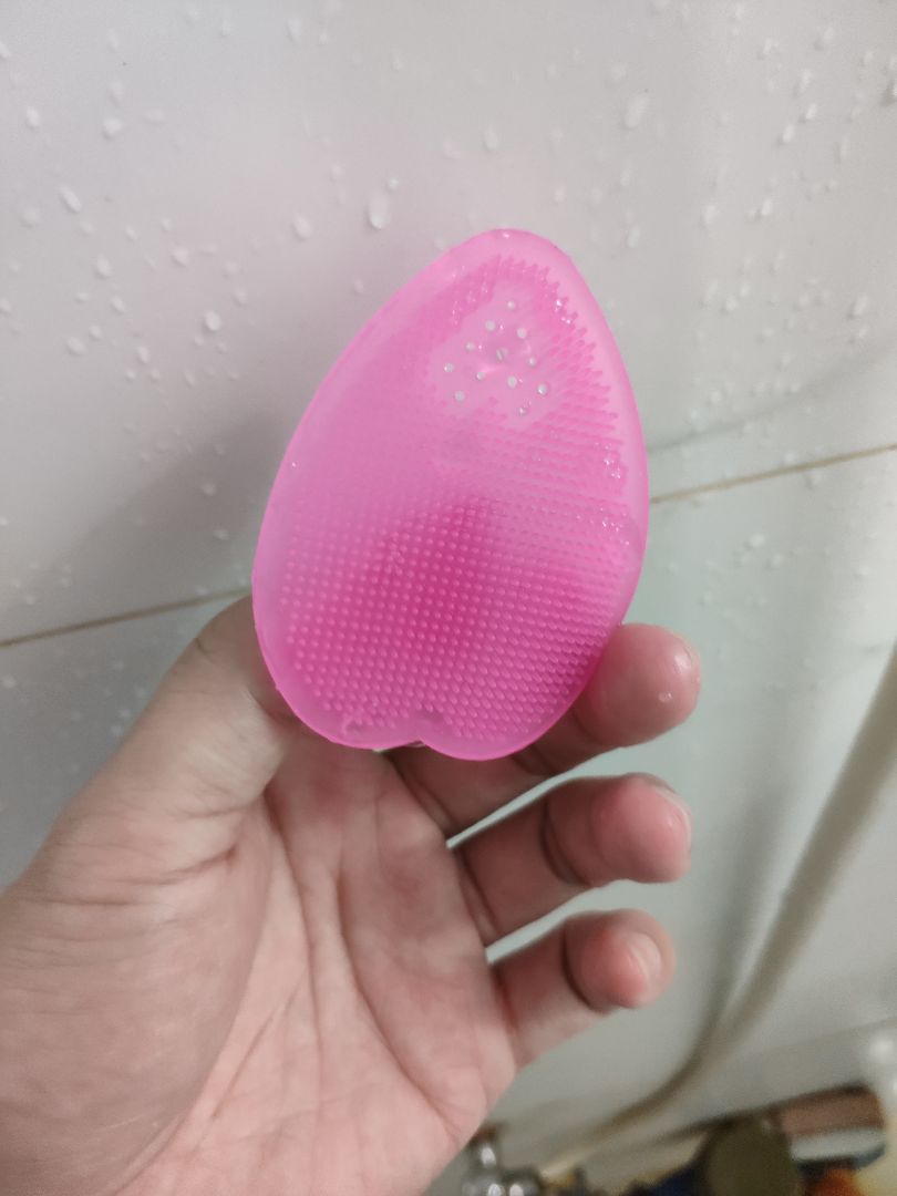 khá êm, hơi nhỏ nên hơi mỏi tay, to hơn tý là ok rồi