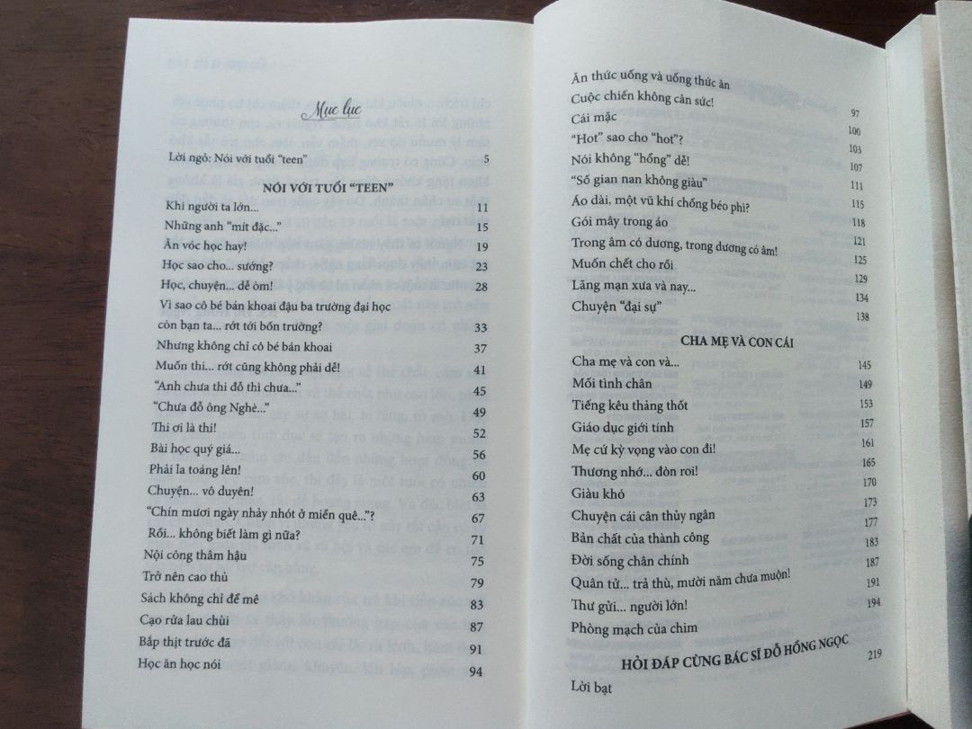 Sách nói về thay đổi tâm tính của trẻ mới lớn và cách cha mẹ giao tiếp với con *** phù hợp, hướng trẻ đến hoàn thiện.
Bác Đỗ Hồng Ngọc viết cho teen đọc nên phong thái dí dỏm dễ tiếp thu. 
Tuyệt phẩm !
