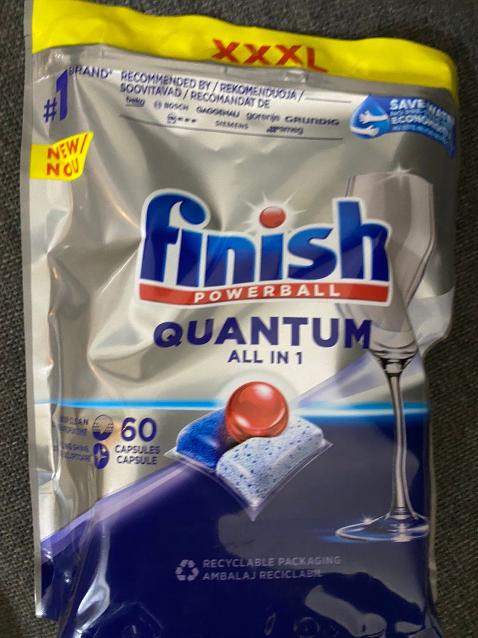 Viên loại này sịn thật, rửa sạch lắm luôn mà tốn rất bóng và muối, giờ chuyển qua dùng loại này luôn, thank shop ạ Viên loại này sịn thật, rửa sạch lắm luôn mà tốn rất bóng và muối, giờ chuyển qua dùng loại này luôn, thank shop ạ