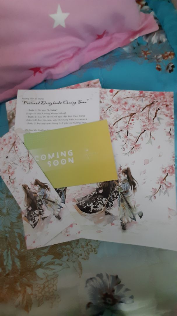 Đọc giả nào hay đọc hoặc thích thể loại đam mỹ thì hãy thêm cuốn này vào danh sách đọc. 
Bìa đẹp. Chất lượng in ấn rất đẹp. Lối dịch tốt.
Về nội dung truyện: truyện khá hay, hơi ngược nhưng phần sau lắp lại sự đau thương ban đầu. HE. Đọc xong hơi tiếc thương cho cặp đôi ngoại truyện.