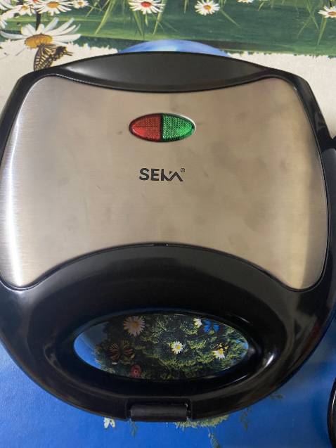 Nhận hàng ưng lắm luôn, shop giao hàng siêu nhan, nhân viên nhiệt tình, shiper vui tính. Máy đẹp y hình nên mua ạ