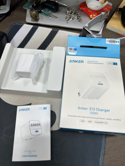 Giao nhanh, hàng nguyên seal, sạc nhanh cho iPhone 14 Promax 
30W thì mọi người nên mua mẫu này nhé Giao nhanh, hàng nguyên seal, sạc nhanh cho iPhone 14 Promax 
30W thì mọi người nên mua mẫu này nhé