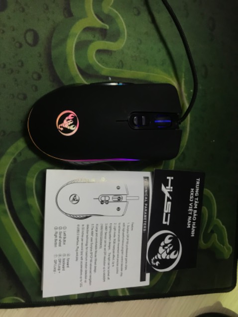 Hàng được đóng hộp kỹ càng. Chuột xài ổn, những nút tính năng làm việc ổn