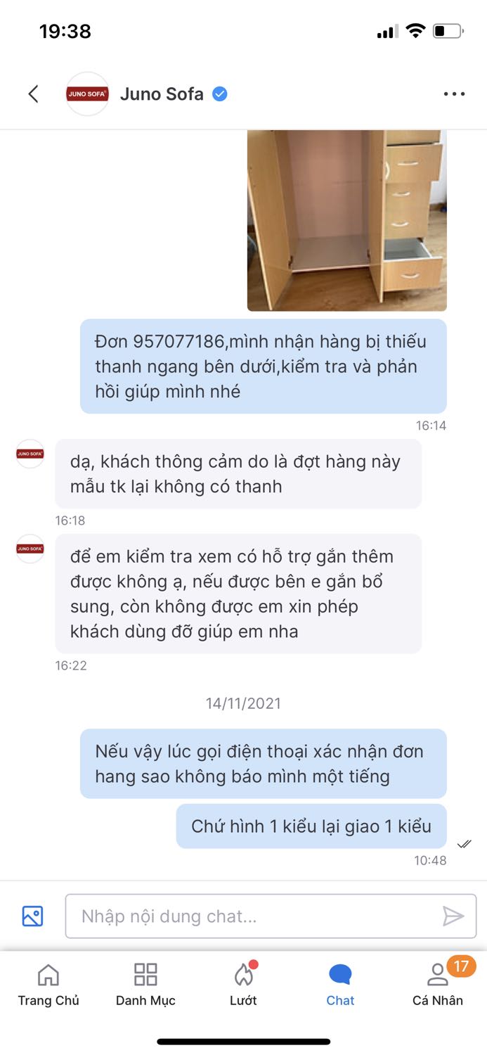 Trước khi đặt mình có hỏi có thể giao vào t7 ko,shop ko trả lời nhưng vì cần nên mình đặt luôn,sau đó shop gọi xác nhận đơn hàng nhưng ko hỏi khách mẫu ko có thanh ngang để xem khách có đồng ý ko,đến lúc giao hàng ko giống hình,mình phản ánh thì lại im lặng (như hình)