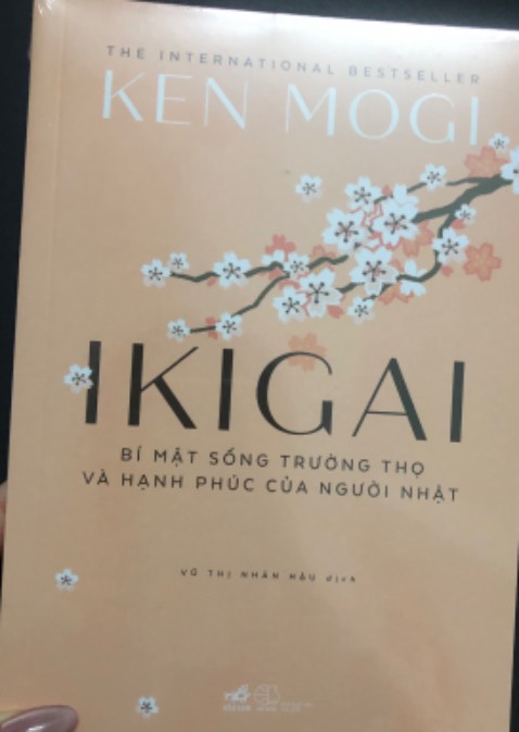 Tiki giao hàng siêu nhanh, đóng gói chất lượng 🥰 mua sách ở tiki giá tốt.