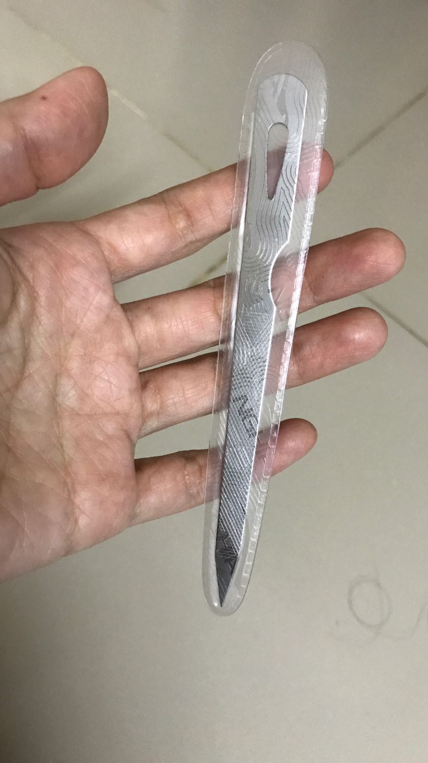 Sản phẩm của Kềm Nghĩa rất chất lượng. Đúng với danh xưng Hàng Việt Nam Chất Lượng Cao. Hàng rẻ , bền , đẹp . Rất hài lòng ạ.