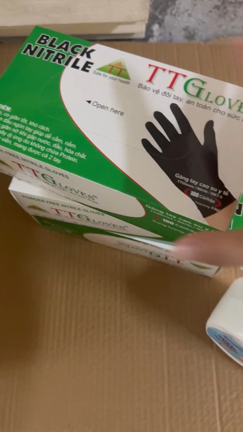 Tiki đóng gói quá ưng luôn. Lần nào cũng hộp gọn gàng đẹp, giá cao hơn xíu nhưng dịch vụ và chất lượng tốt thì vẫn nên mua mọi người ạ