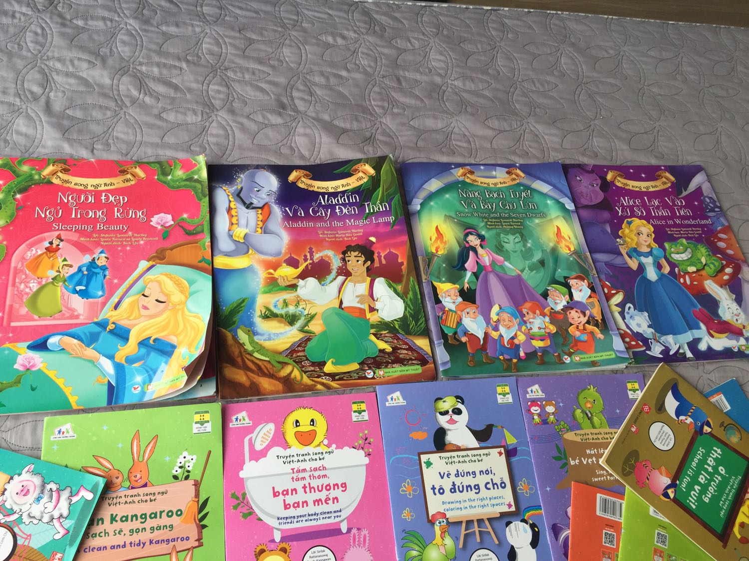 Sách đẹp, đóng gói kỹ, giao nhanh