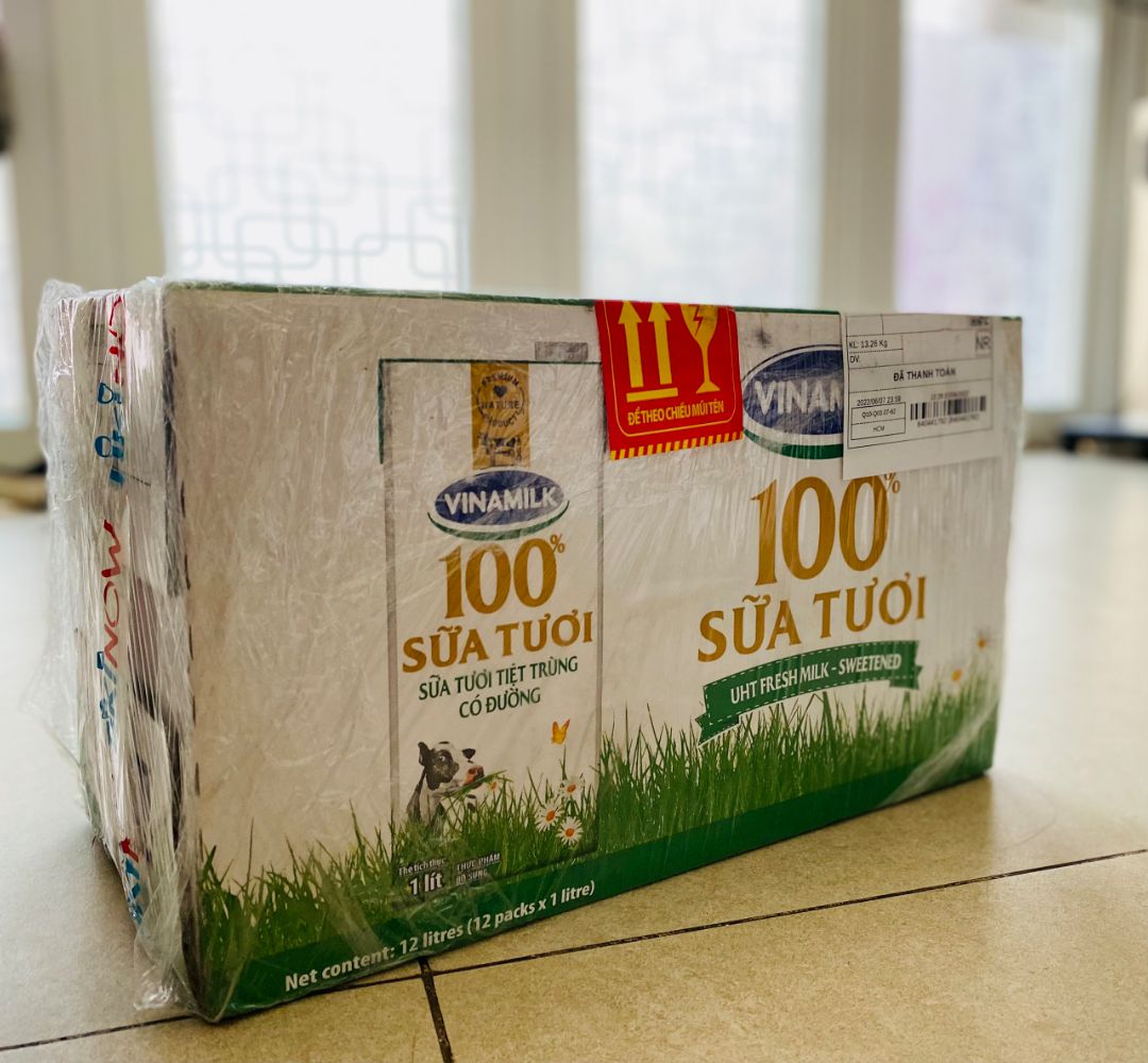 giao hàng nhanh, đóng gói cẩn thận. sữa date xa, ngon, giá cả hợp lý.