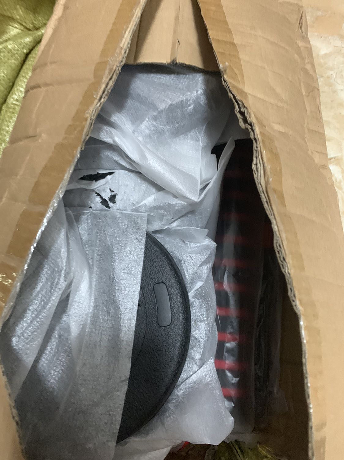 Đóng gói kĩ càng, vận chuyển tương đối nhanh, sản phẩm cũng khá oke trong tầm tiền
Mình đặt là 20kg nma chỉ nhận được 19kg nên cũng chấp nhận được