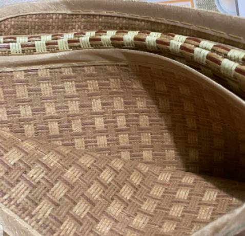 Chiếu nằm mát. Sợi mây nhỏ ,đẹp. Thiết kế sang trọng. Shop gởi đúng size. Thương hiệu HƯƠNG LAN.