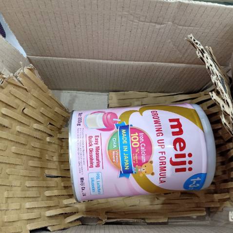 Đóng gói ok, sữa date xa, lần đầu mua của shop hy vọng sẽ có lần tiếp theo 😊😊