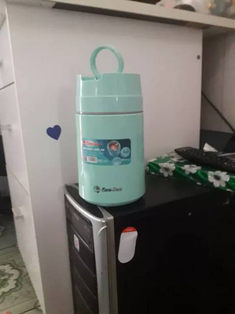 sản phẩm chính hãng, mình dùng ủ sữa cho bé rất tốt, lúc nào cũng có sữa ấm để uống, bình có thể giữ nguyên nhiệt độ trong 4 -5 tiếng, dùng ban đêm rất tiện giúp mình đỡ vất vả hơn rất nhiều